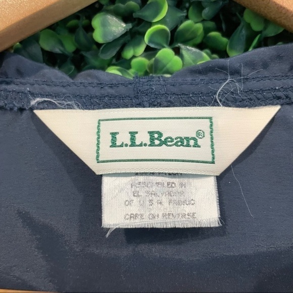 L.L Bean | Zip-up Hooded Windbreaker Blue - Picture 8 of 11